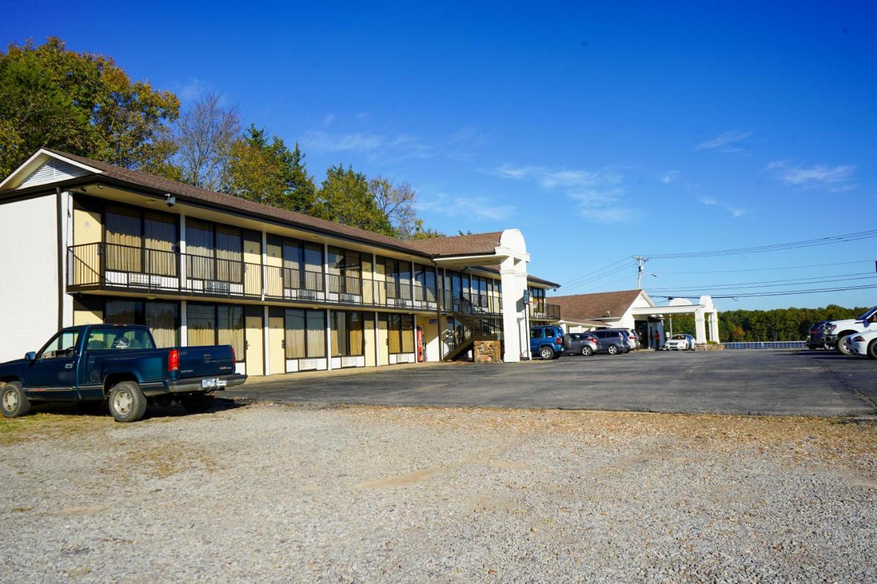 Sunset Inn Clarksville Exterior foto